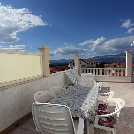 Apartment Aldica Supetar Buitenkant foto