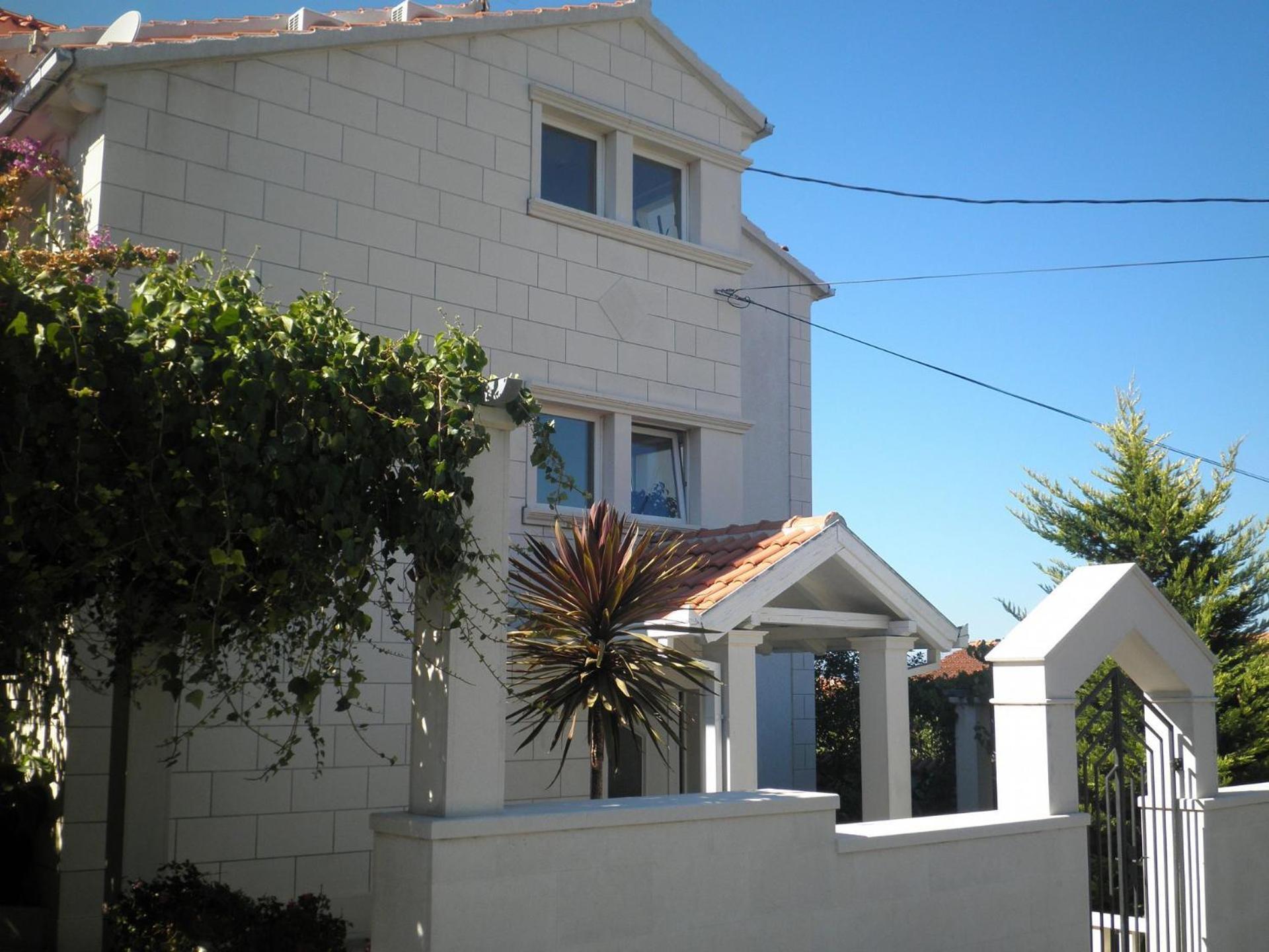 Apartment Aldica Supetar Buitenkant foto